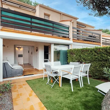 La Cassiopee - Parking Prive *